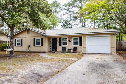 Homes For Sale - 204 Honey Lane Circle<br/> Liberty County, Hinesville, GA 31313
