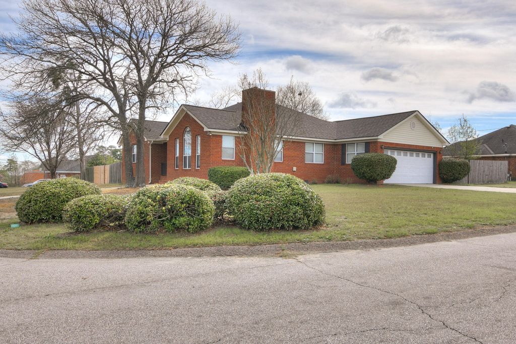 Photo of 3406 Linderwood Drive, Augusta, GA 30906 (MLS # 553179)