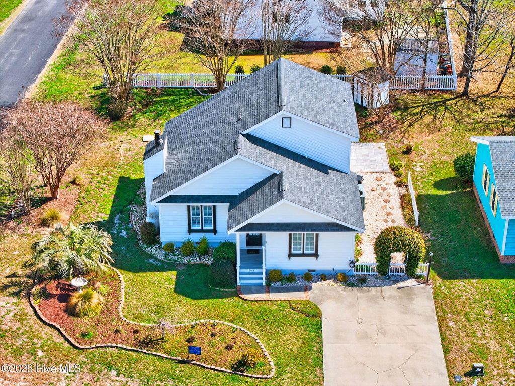Photo of 1561 Shipwatch Lane SW, Ocean Isle Beach, NC 28469 (MLS # 100558194)