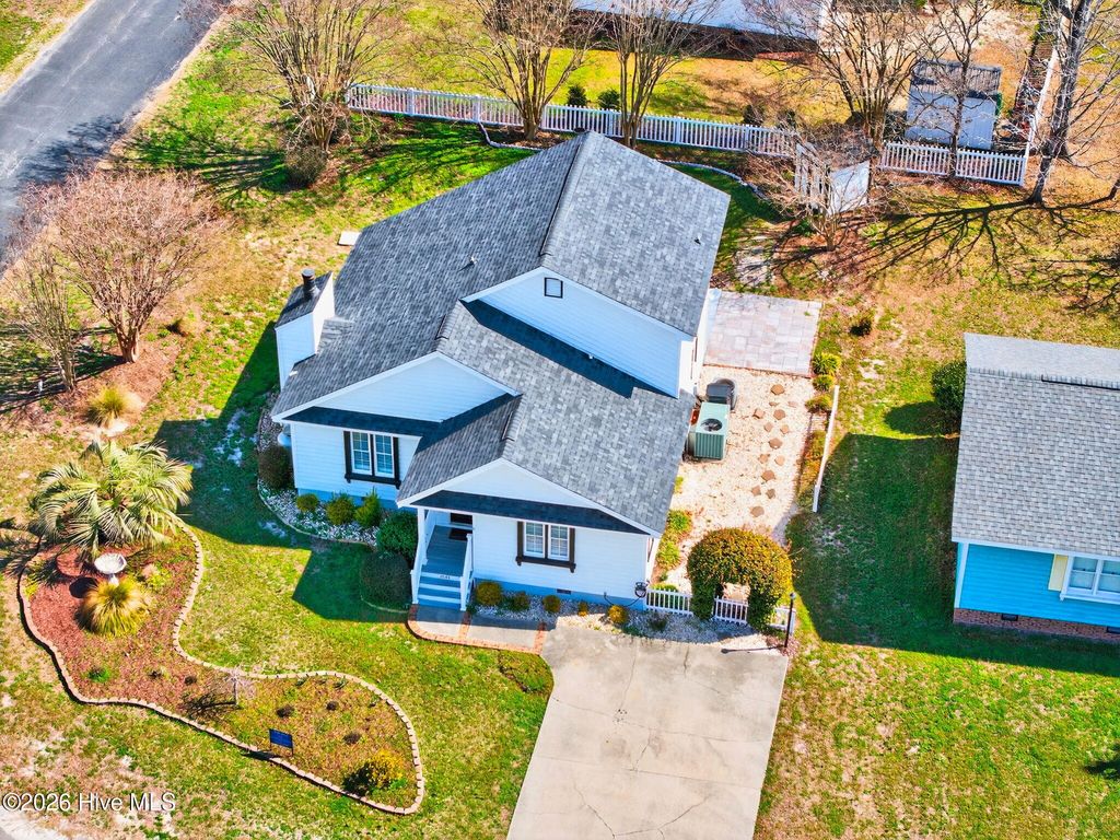 Photo of 1561 Shipwatch Lane SW, Ocean Isle Beach, NC 28469 (MLS # 100558194)