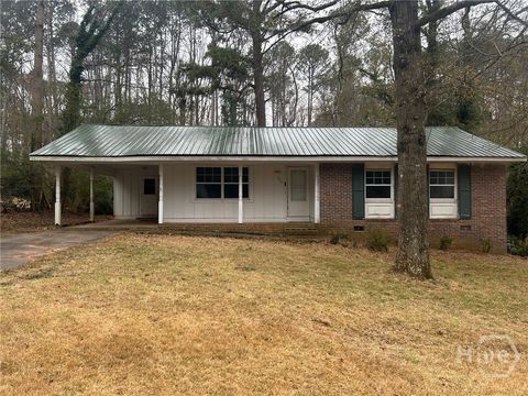 Photo of 355 Camelot Drive, Athens, GA 30607 (MLS # CL342659)
