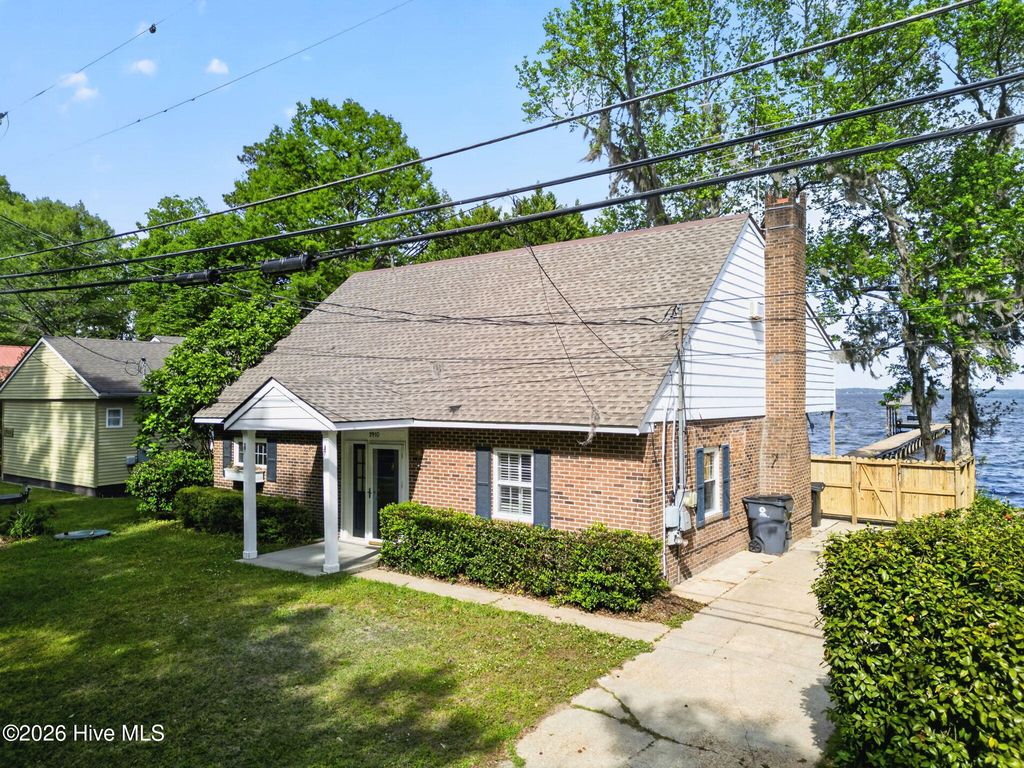 Photo of 2910 Canal Cove Road, Lake Waccamaw, NC 28450 (MLS # 100569749)