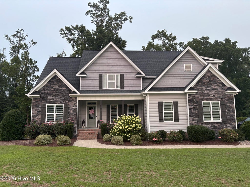 Photo of 957 Bedford Heights Drive, Grimesland, NC 27837 (MLS # 100589389)