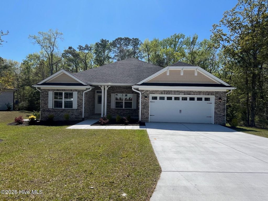 Photo of 1213 St Simons Drive SE, Bolivia, NC 28422 (MLS # 100459976)