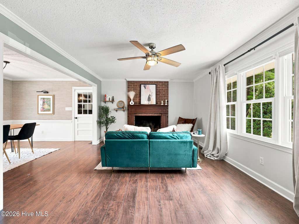 Photo of 2212 Colony Plaza, Jacksonville, NC 28546 (MLS # 100594653)