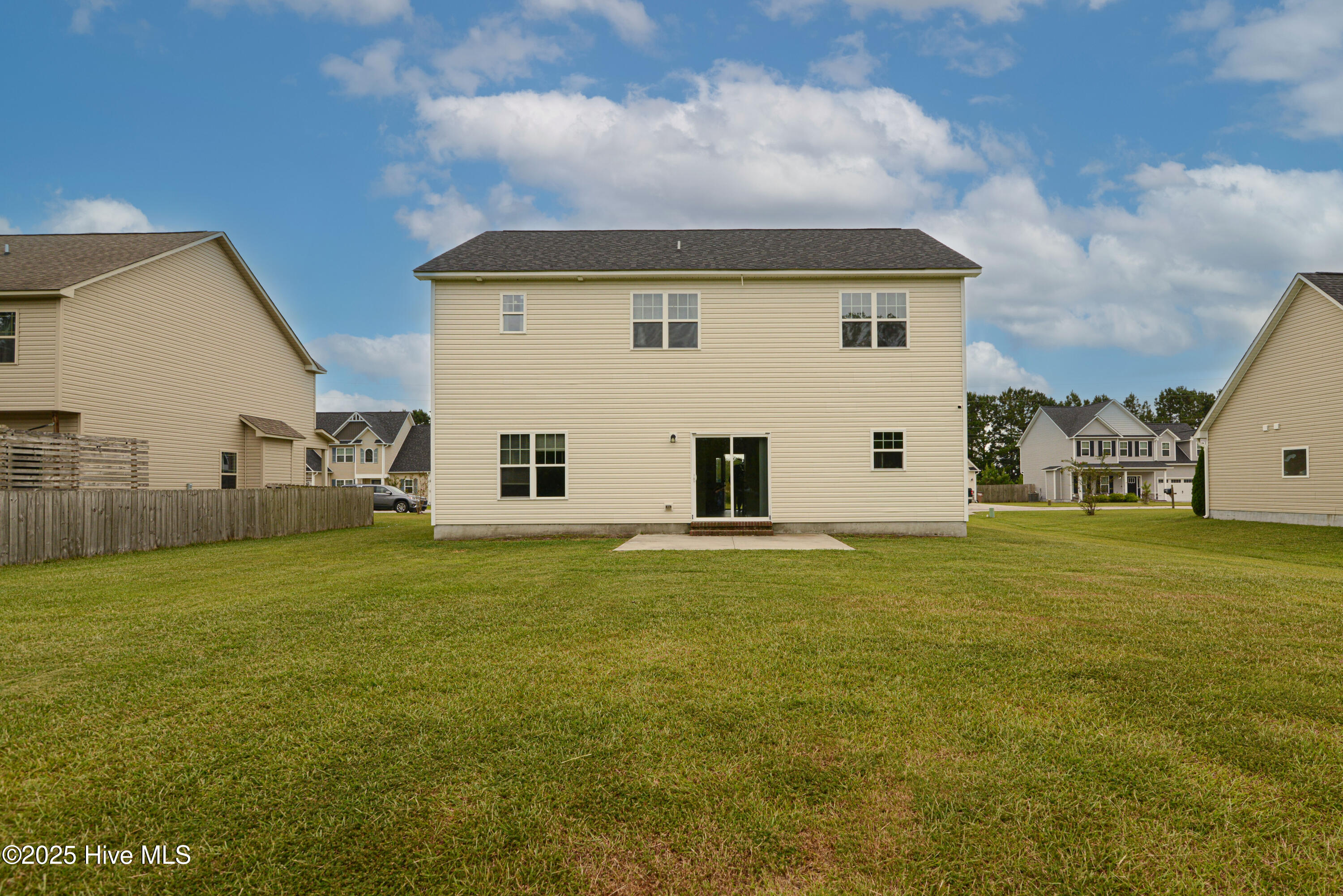 217 Holly Grove Court E