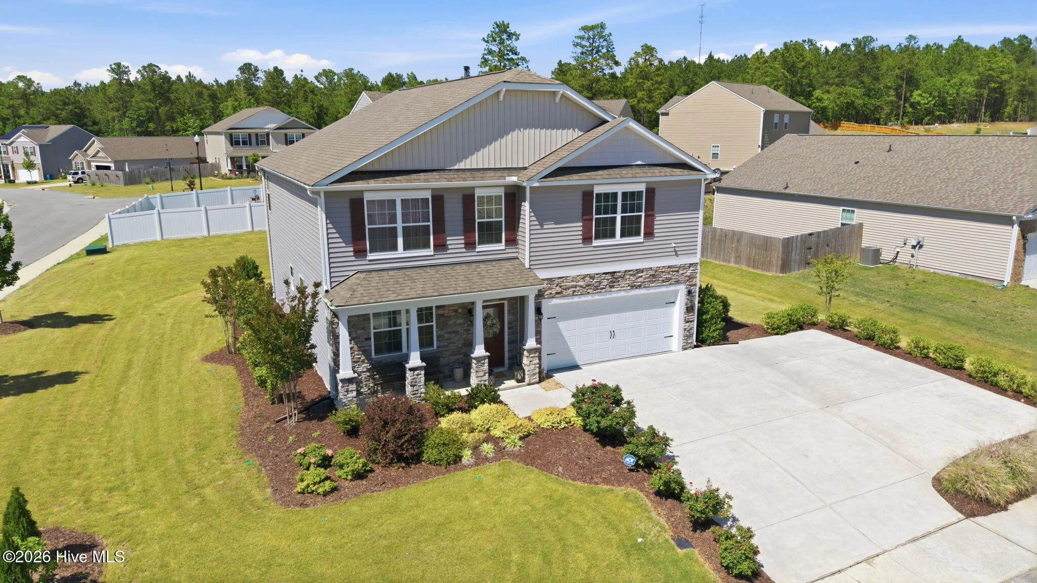 401 Apricot Lane