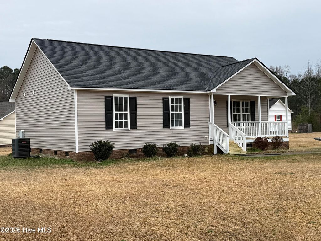 Photo of 101 Copper Stone Street, Smithfield, NC 27577 (MLS # 100552286)