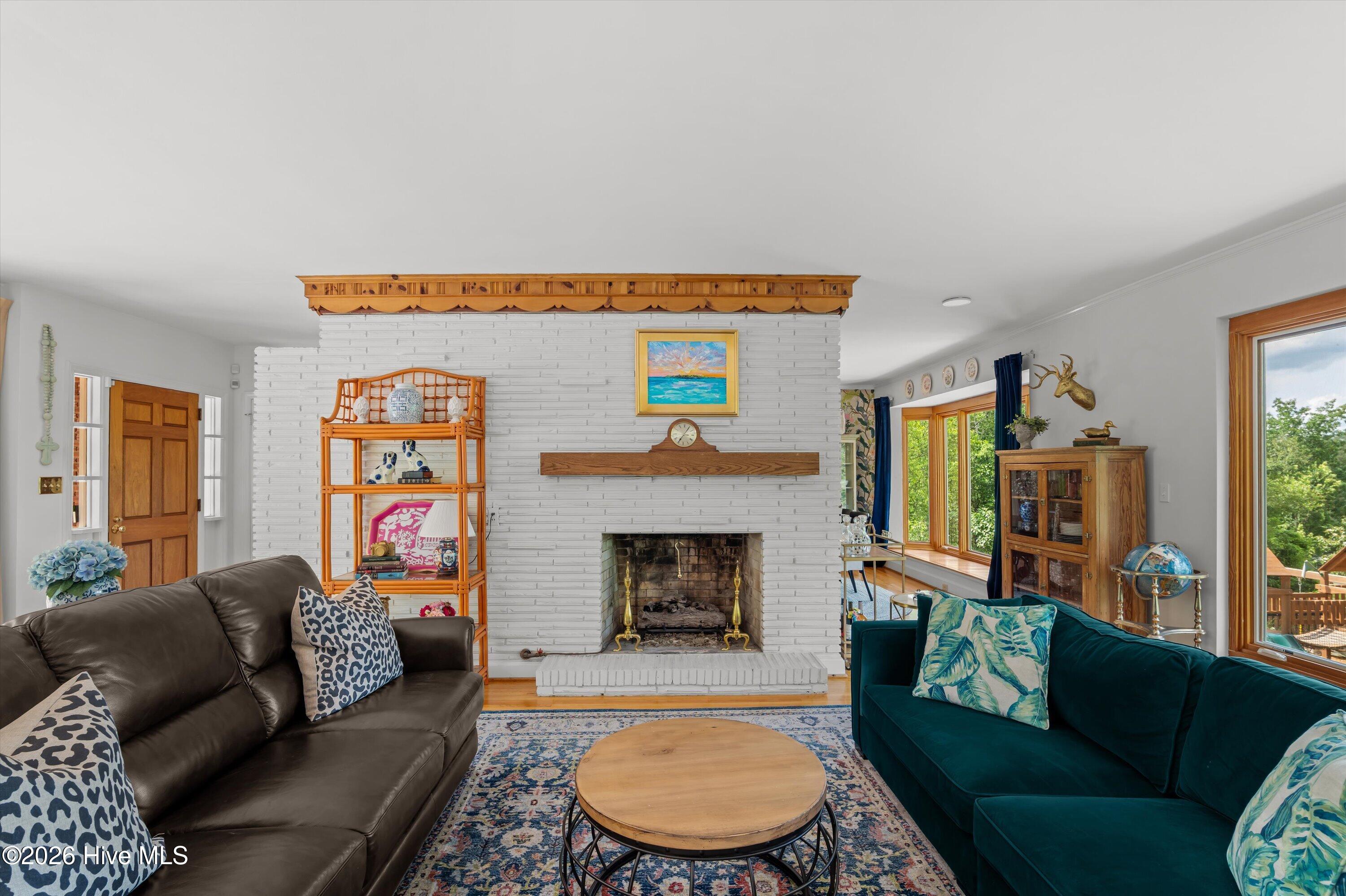 2223 Glendale Road