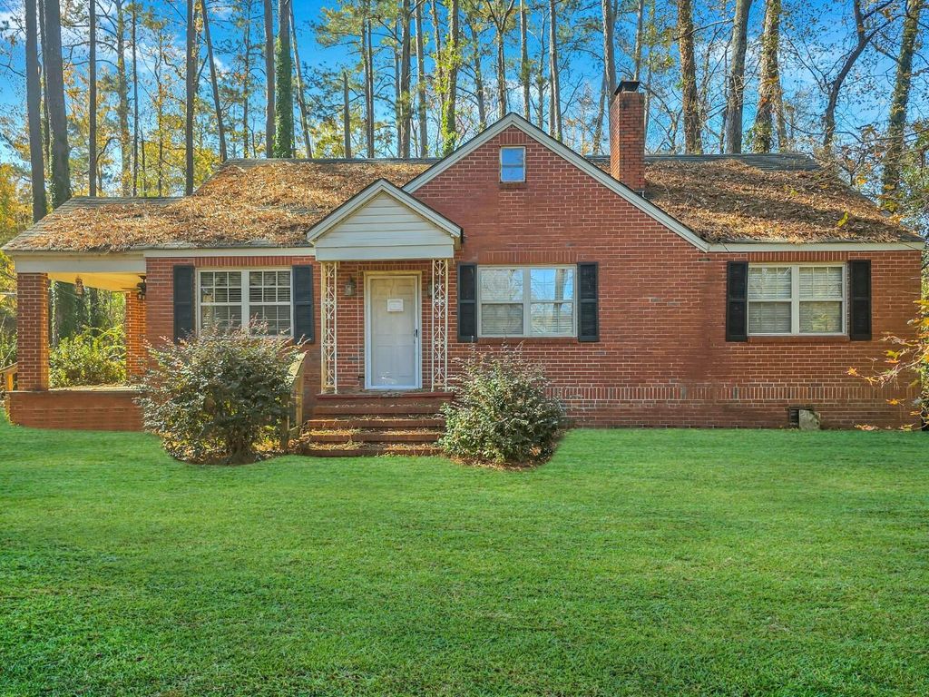 Photo of 819 Hillcrest Drive, Thomson, GA 30824 (MLS # 554870)