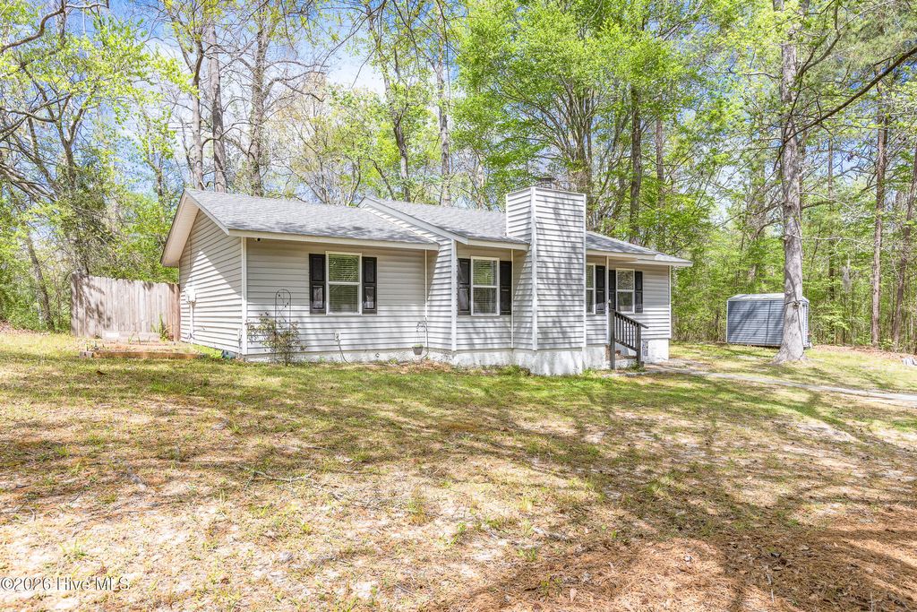 Photo of 207 Winter Place, Jacksonville, NC 28540 (MLS # 100566968)