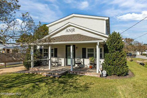 1113 Lennoxville Road Beaufort NC 28516