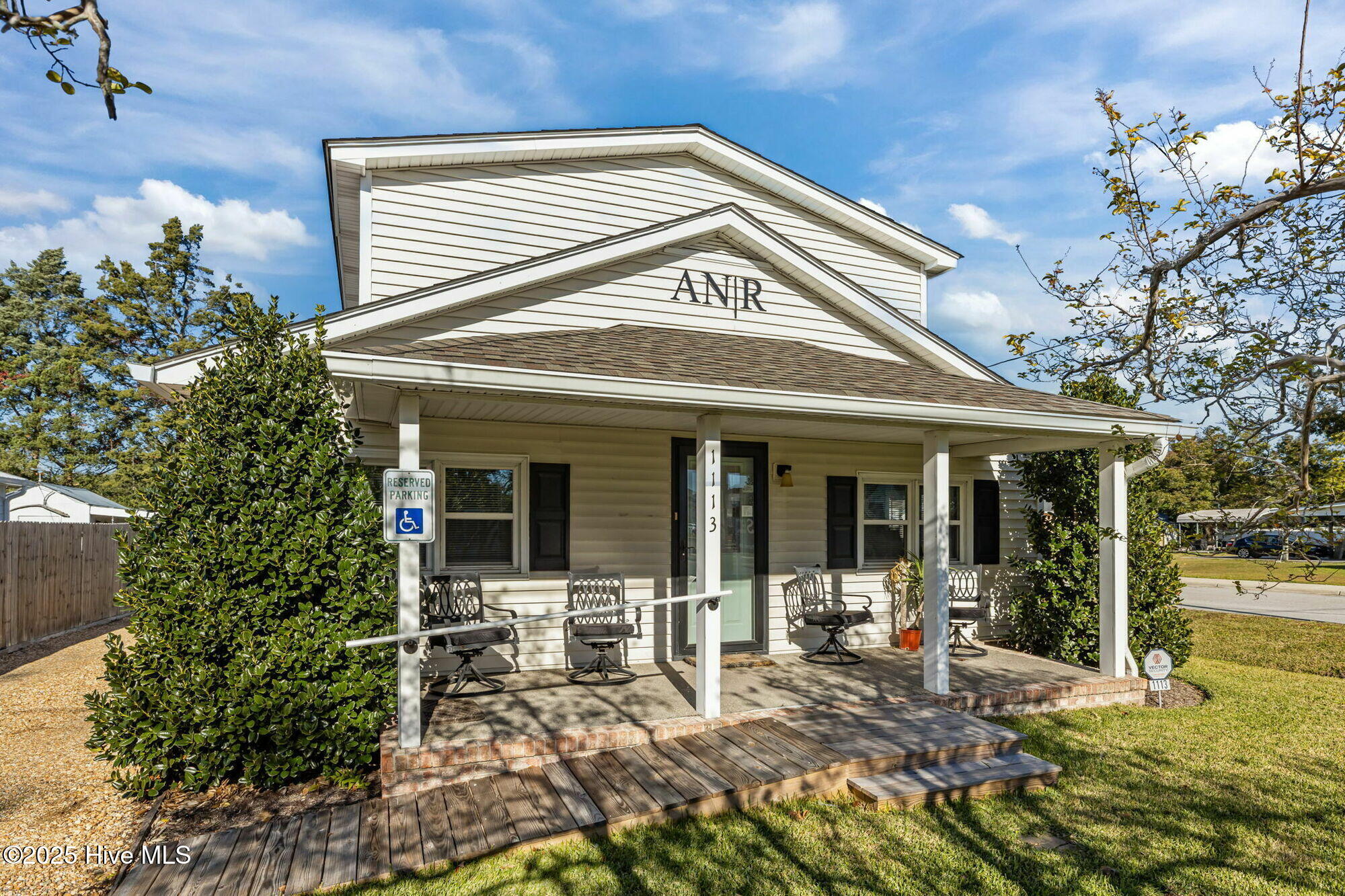 1113 Lennoxville Road