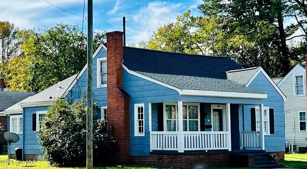 Photo of 1806 E 3rd Street, Greenville, NC 27858 (MLS # 100567230)