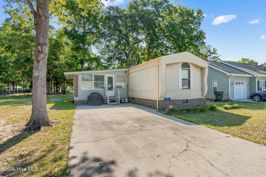 Photo of 1585 Gate 2 SW, Ocean Isle Beach, NC 28469 (MLS # 100586371)