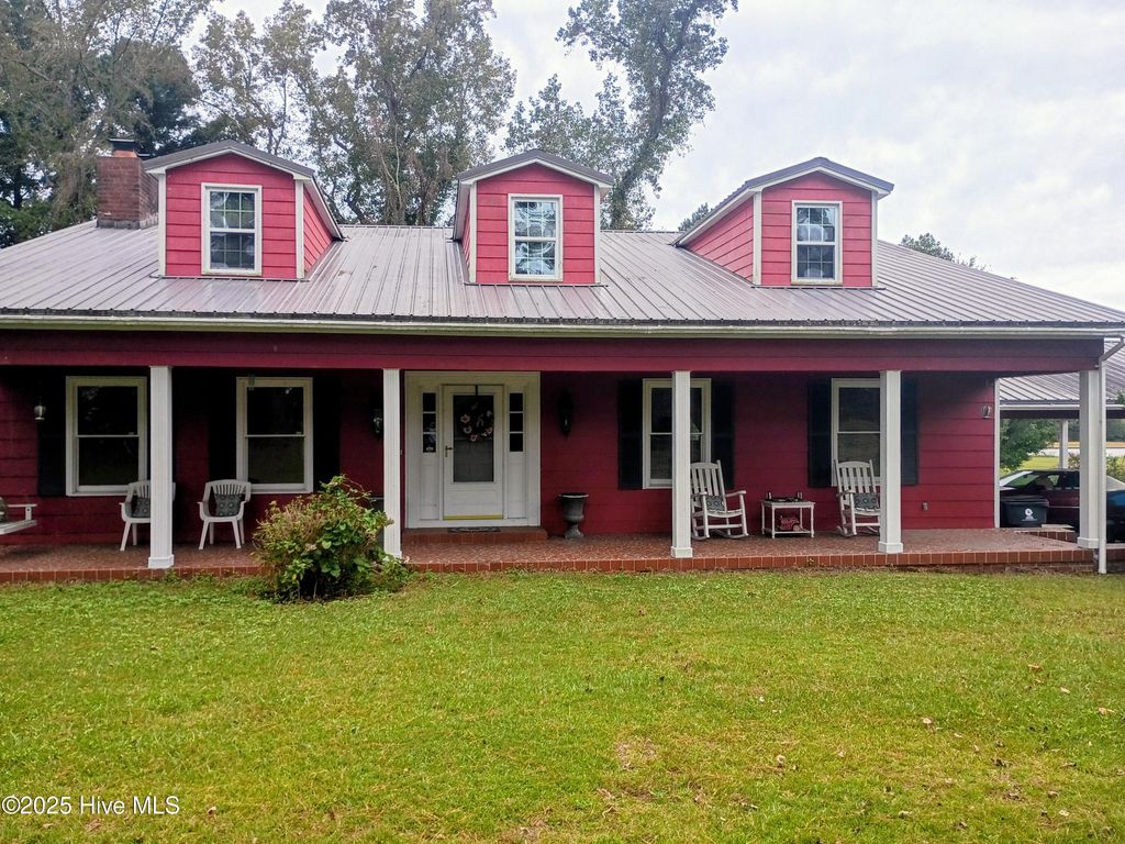 Photo of 2391 Bill Hooks Road, Whiteville, NC 28472 (MLS # 100557572)