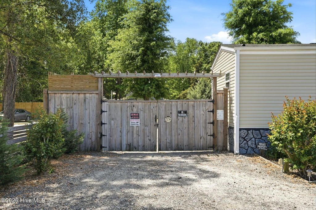 Photo of 227 Old Fayetteville Road, Leland, NC 28451 (MLS # 100570161)