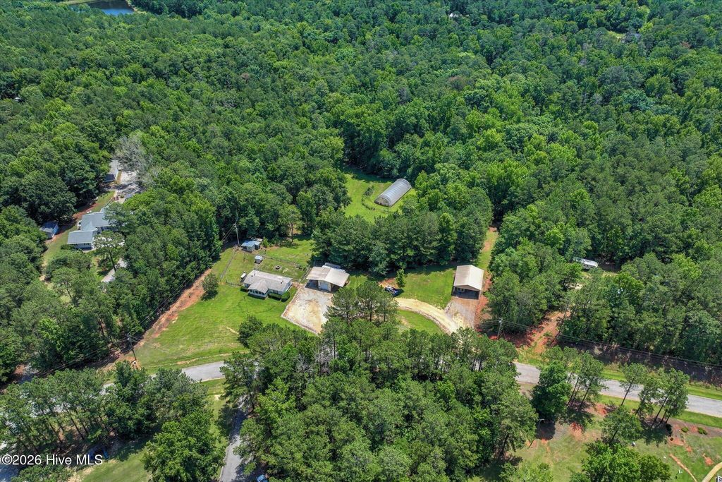 Photo of 20 Sunset Circle, North Augusta, SC 29860 (MLS # 100585080)