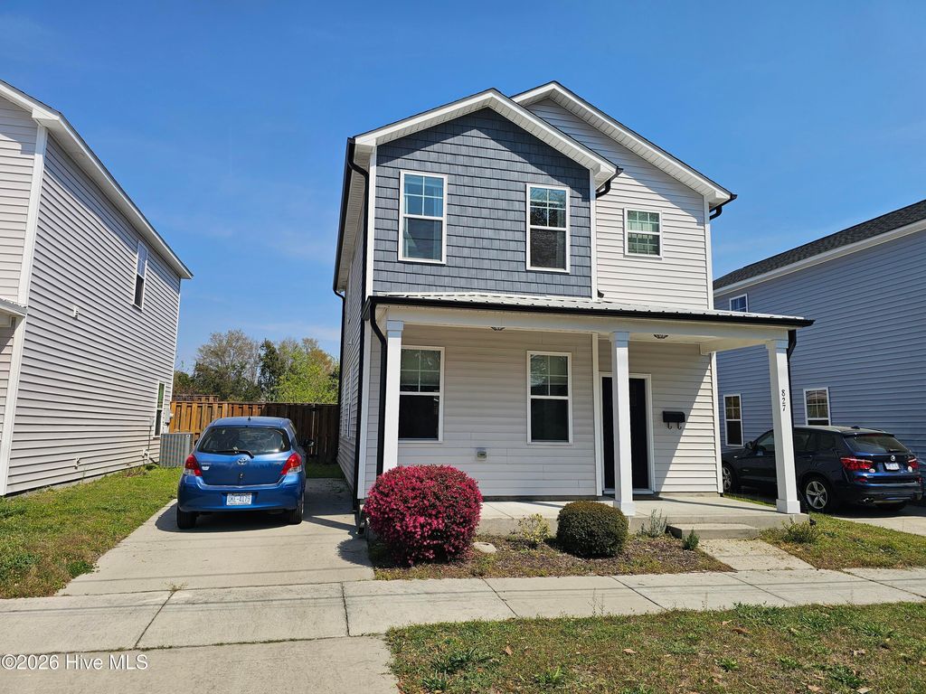 Photo of 827 Fanning Street, Wilmington, NC 28401 (MLS # 100561963)