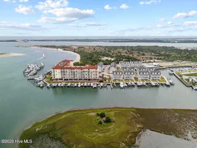 B11 Olde Towne Yacht Club B11
