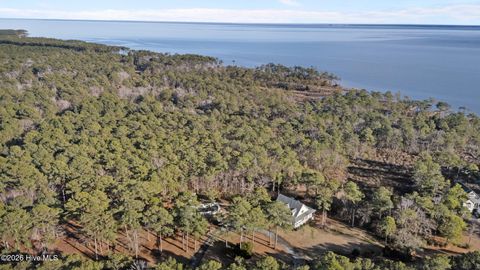 33 Neuse Winds Drive Oriental NC 28571