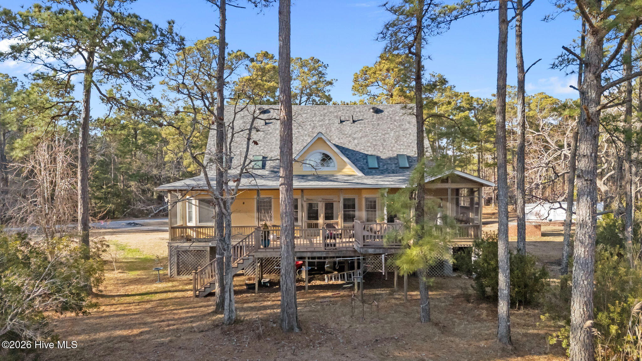 33 Neuse Winds Drive