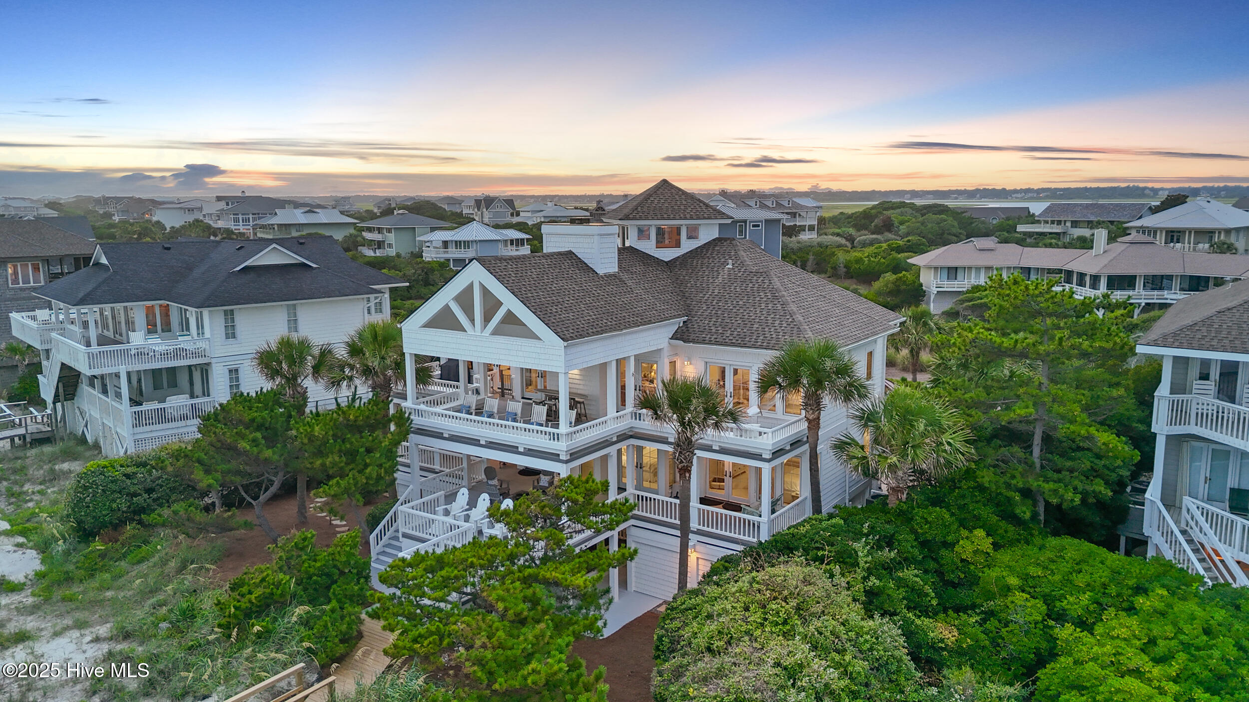 Wilmington, North Carolina 28411, United States, 5 Bedrooms Bedrooms, ,7 BathroomsBathrooms,Residential,Active,256089