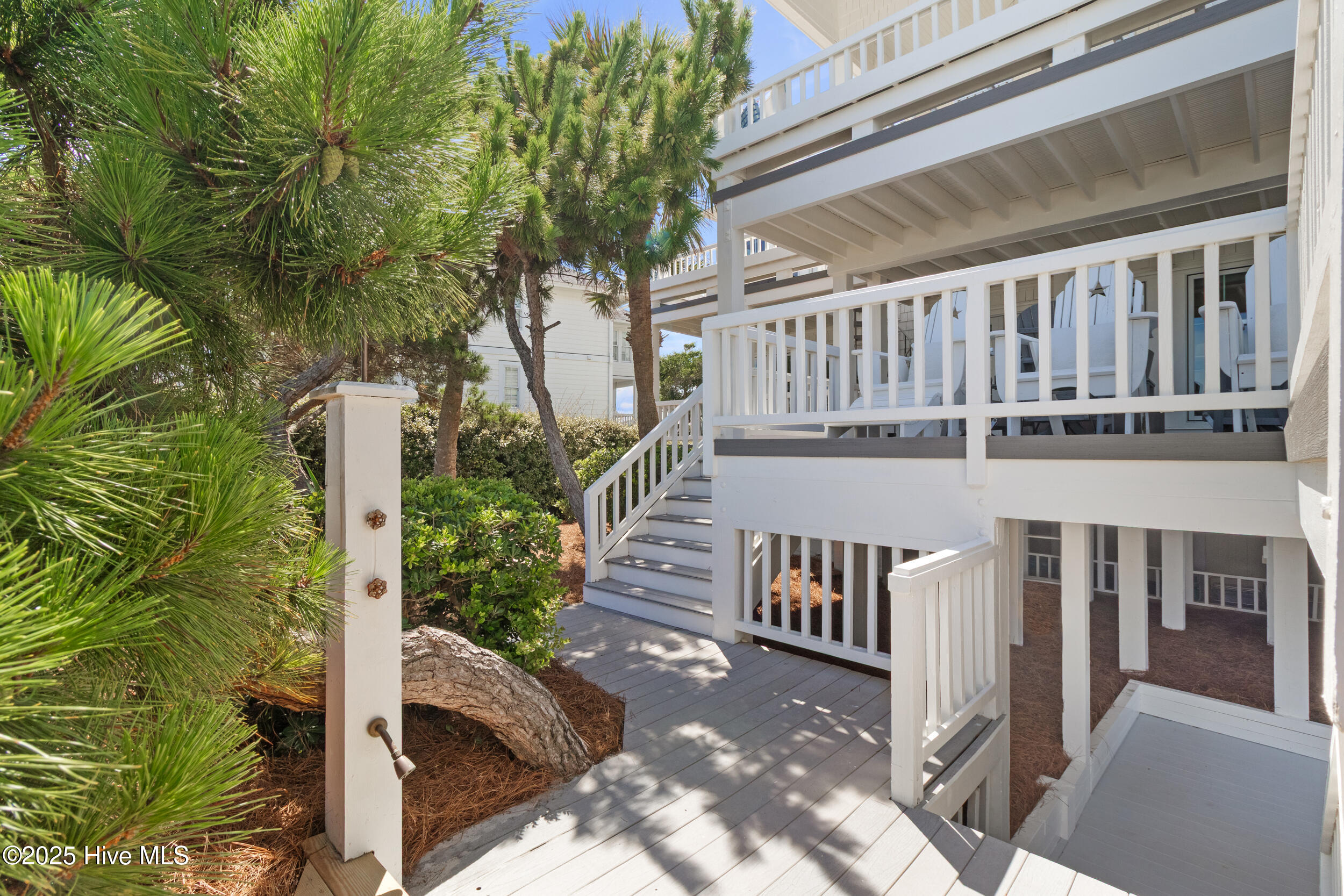 Wilmington, North Carolina 28411, United States, 5 Bedrooms Bedrooms, ,7 BathroomsBathrooms,Residential,Active,256089