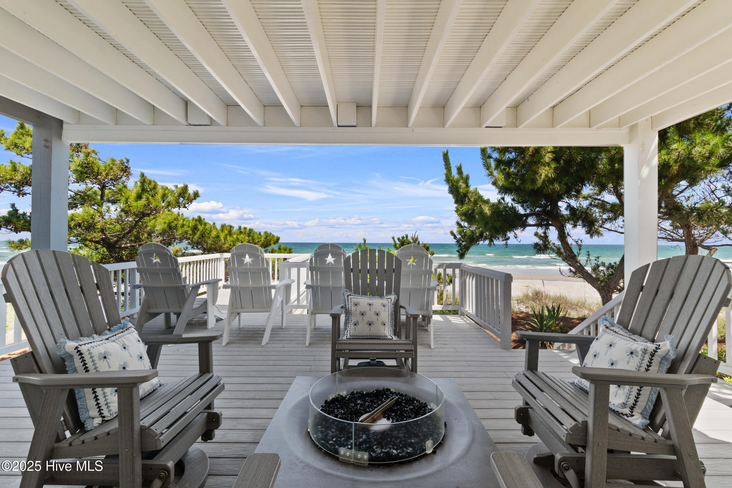 Wilmington, North Carolina 28411, United States, 5 Bedrooms Bedrooms, ,7 BathroomsBathrooms,Residential,Active,256089