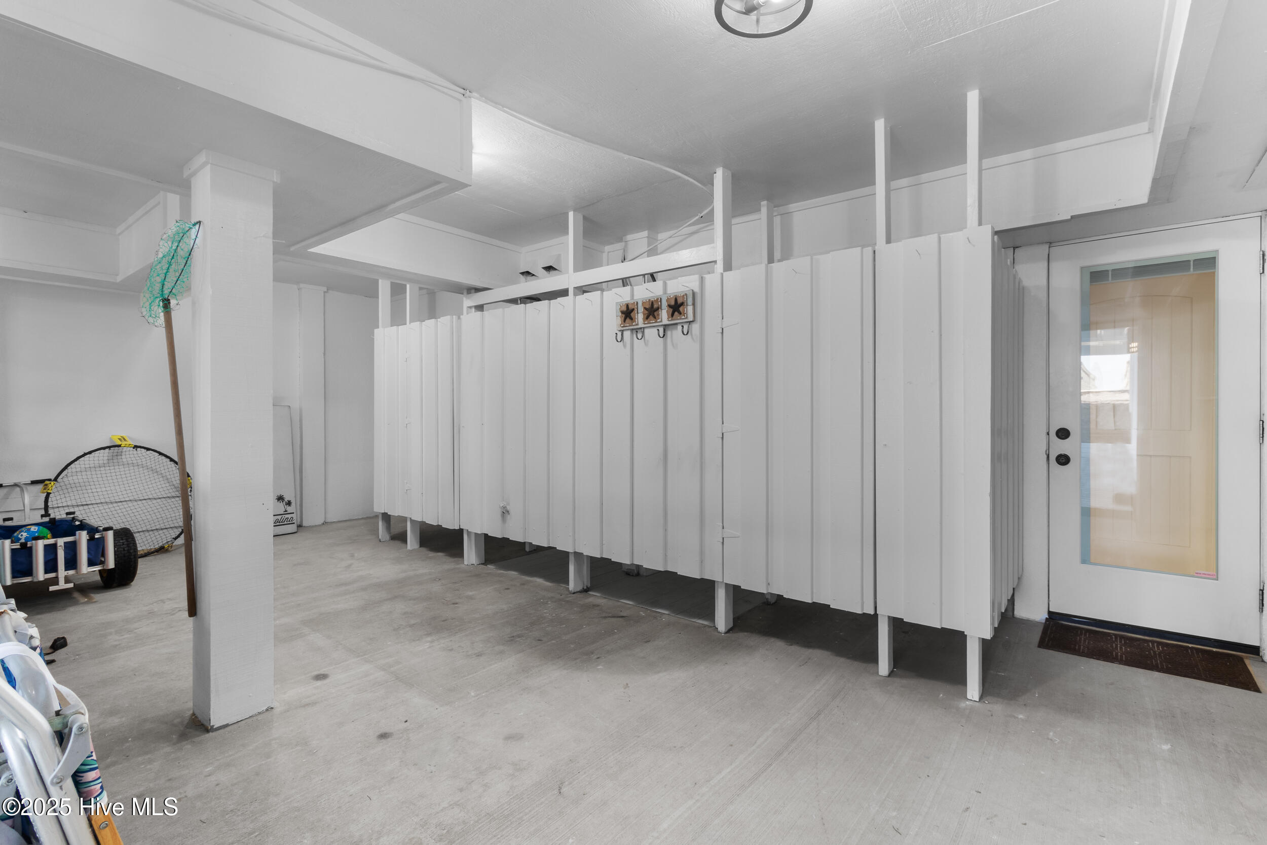 Wilmington, North Carolina 28411, United States, 5 Bedrooms Bedrooms, ,7 BathroomsBathrooms,Residential,Active,256089