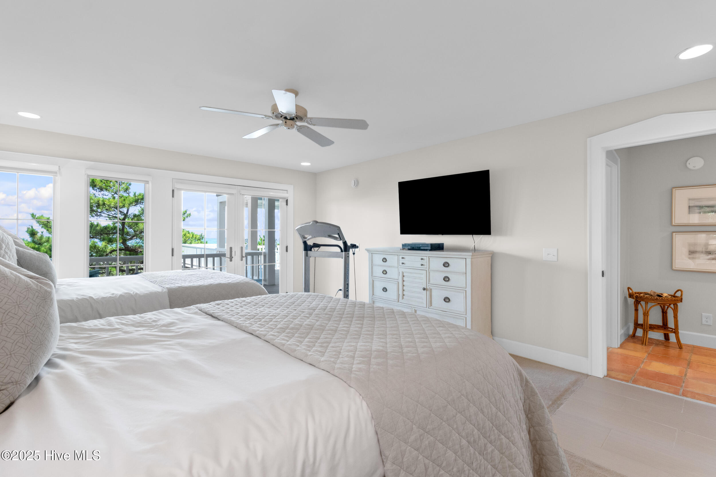 Wilmington, North Carolina 28411, United States, 5 Bedrooms Bedrooms, ,7 BathroomsBathrooms,Residential,Active,256089