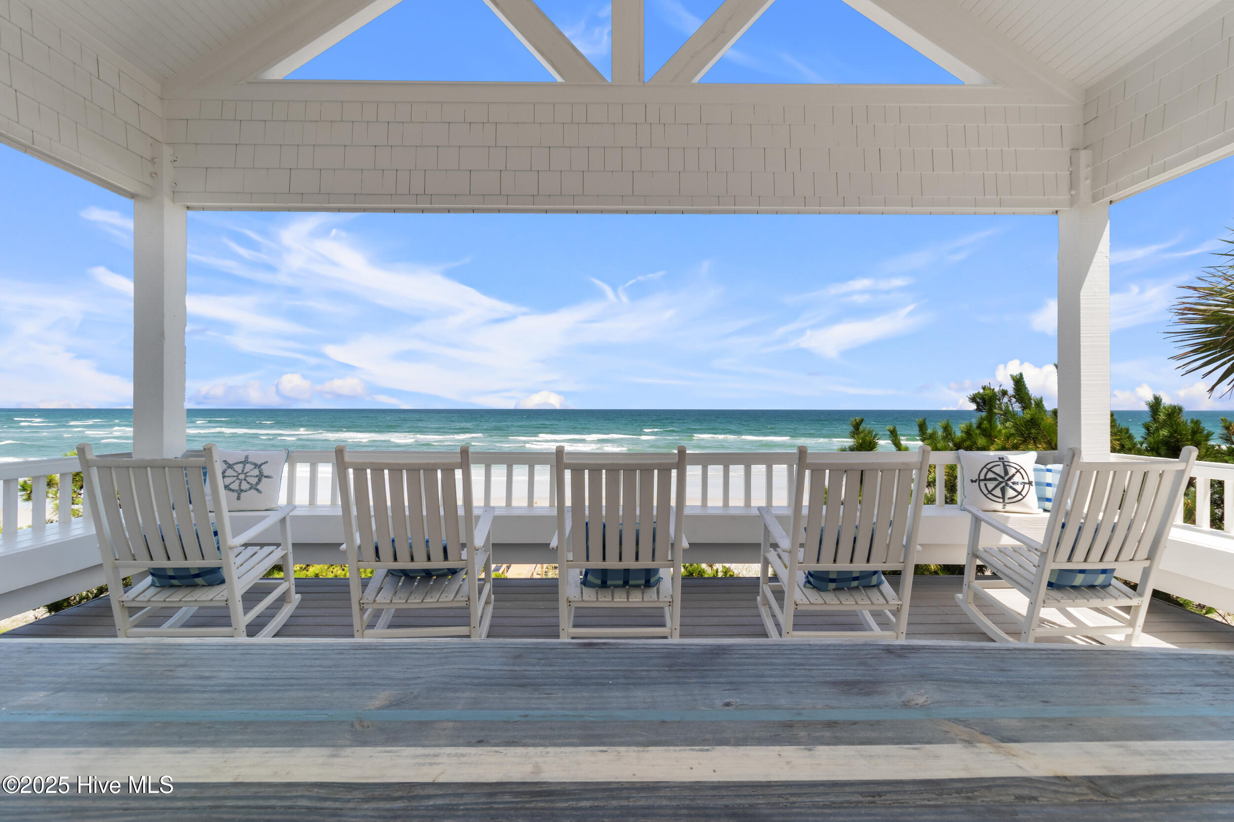 Wilmington, North Carolina 28411, United States, 5 Bedrooms Bedrooms, ,7 BathroomsBathrooms,Residential,Active,256089