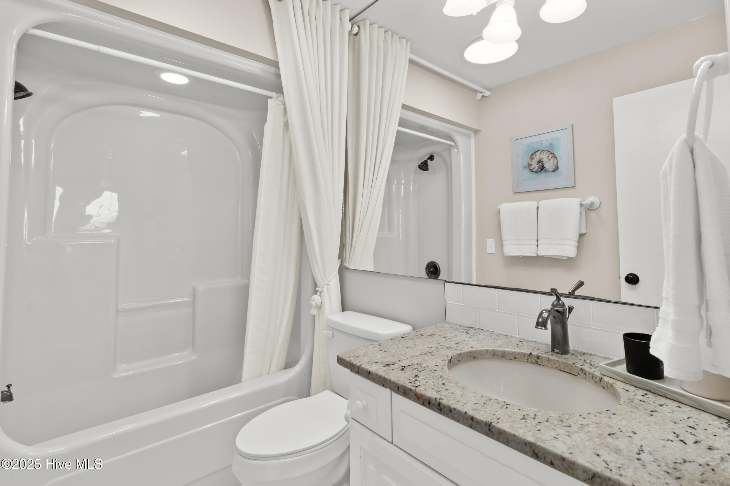 Wilmington, North Carolina 28411, United States, 5 Bedrooms Bedrooms, ,7 BathroomsBathrooms,Residential,Active,256089