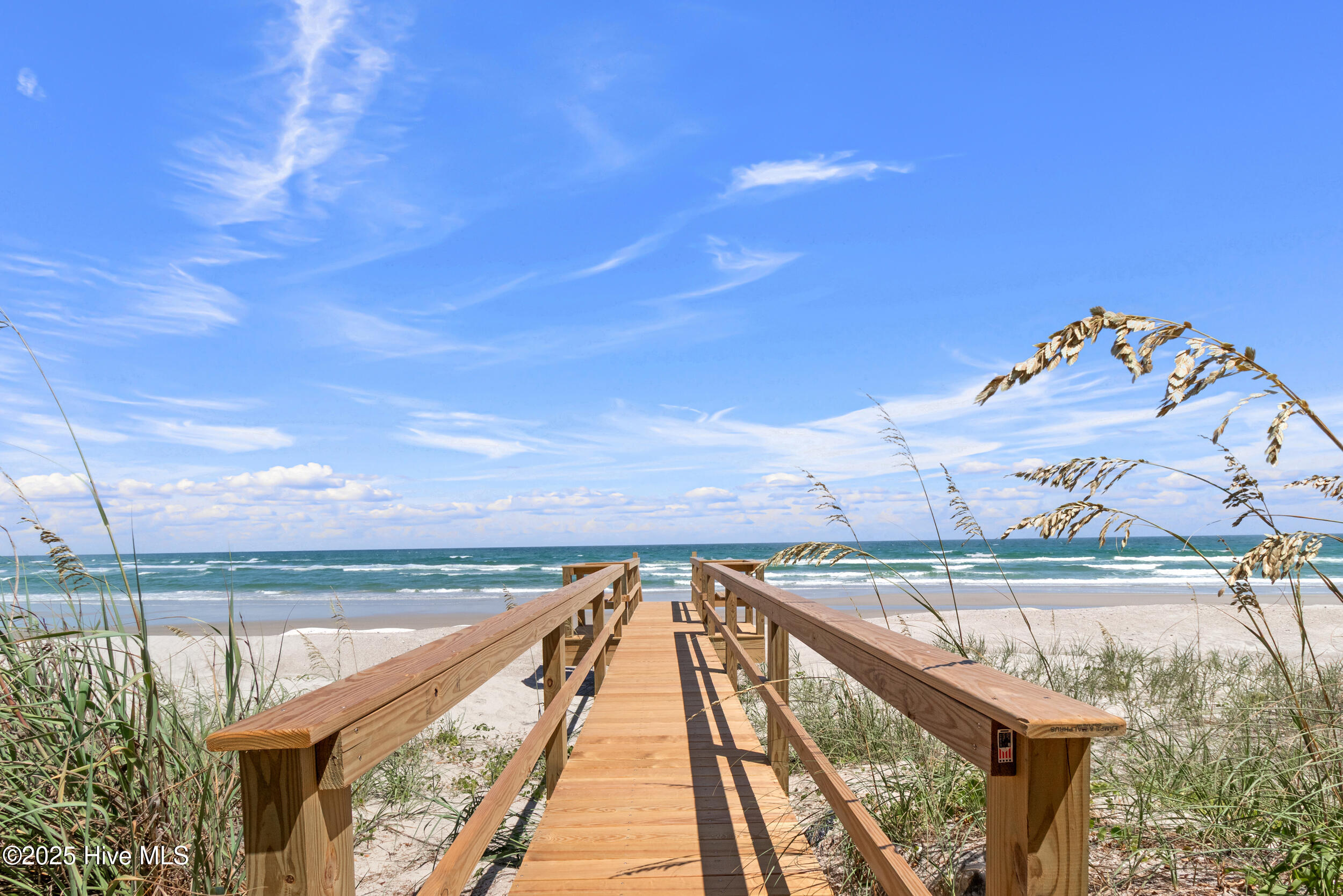 Wilmington, North Carolina 28411, United States, 5 Bedrooms Bedrooms, ,7 BathroomsBathrooms,Residential,Active,256089