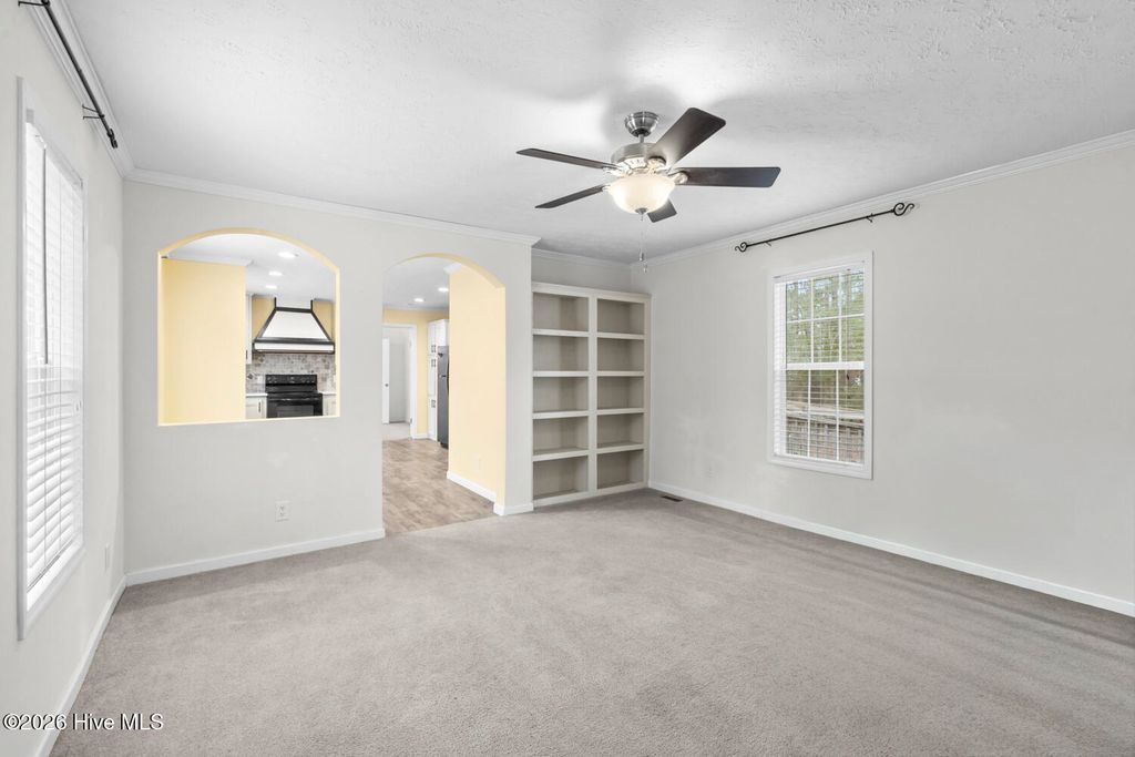 Photo of 184 Copperhead Lane, Burgaw, NC 28425 (MLS # 100554736)