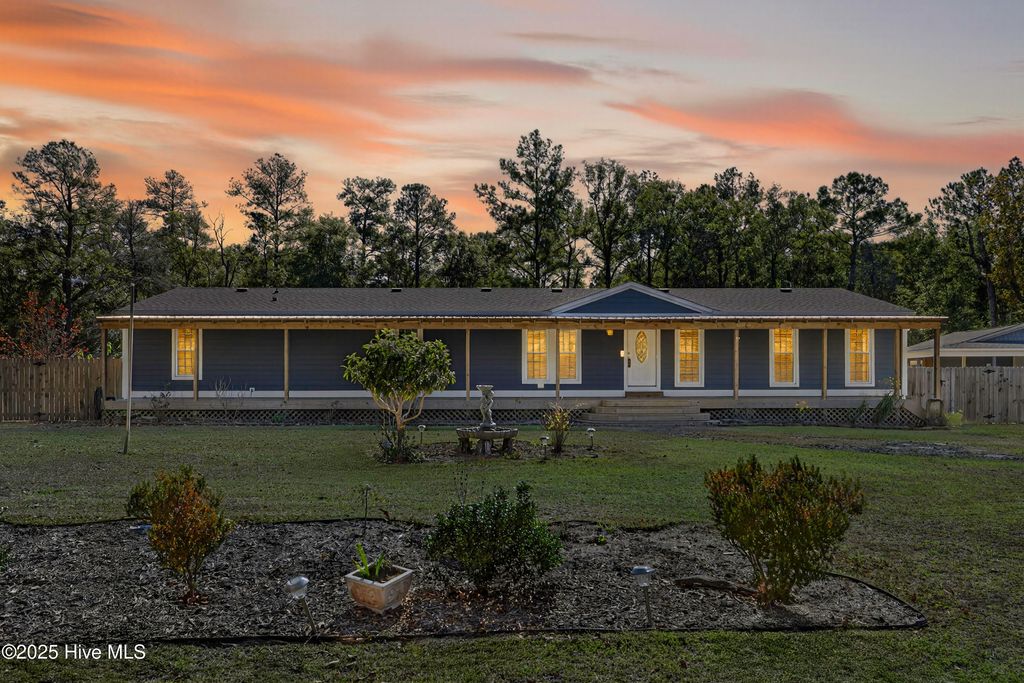 Photo of 61 Cory Road, Rocky Point, NC 28457 (MLS # 100540799)