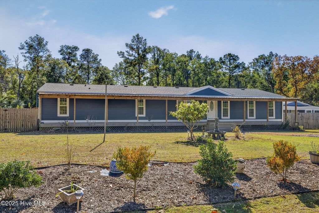 Photo of 61 Cory Road, Rocky Point, NC 28457 (MLS # 100540799)