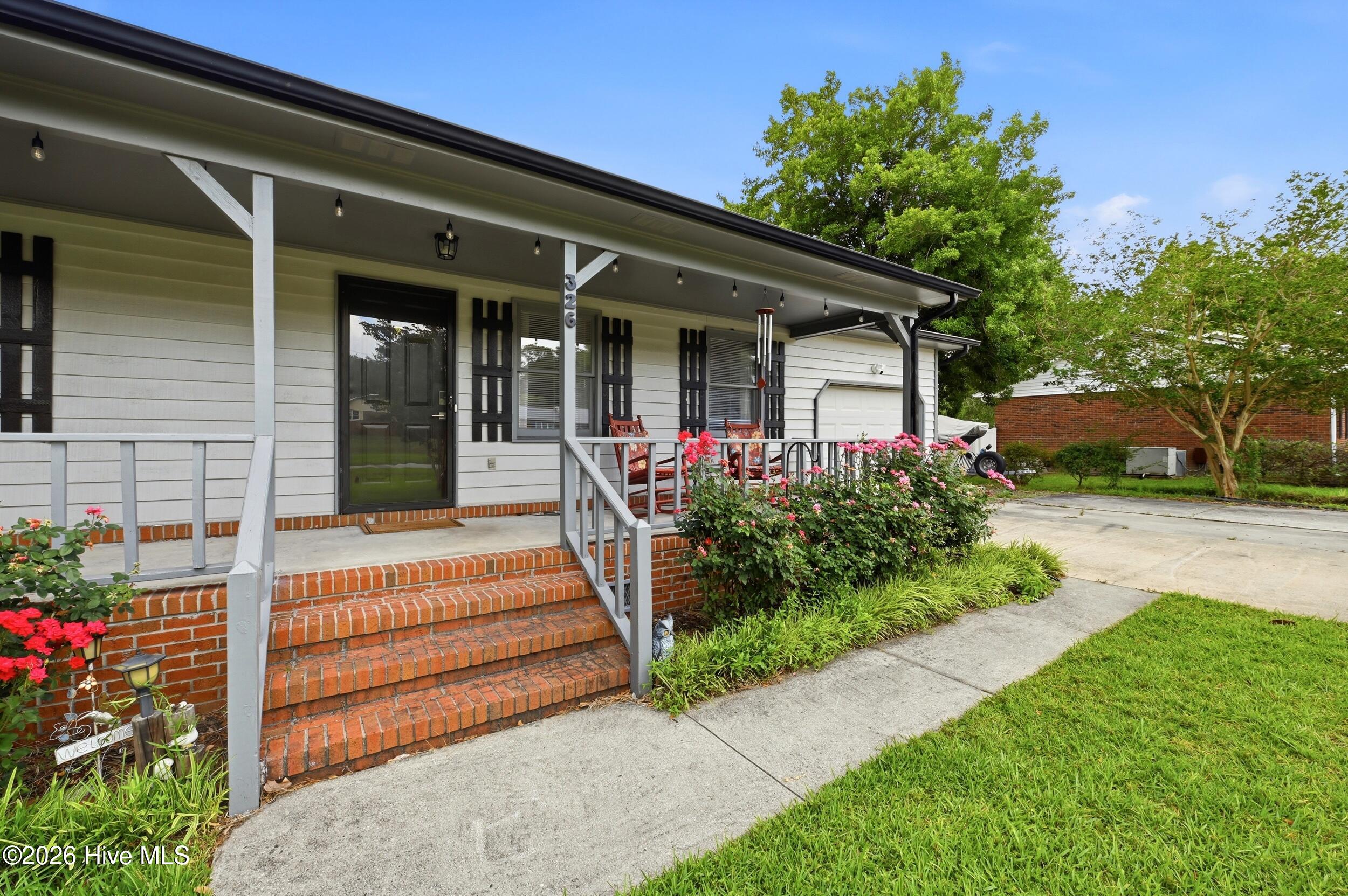 326 Shamrock Drive