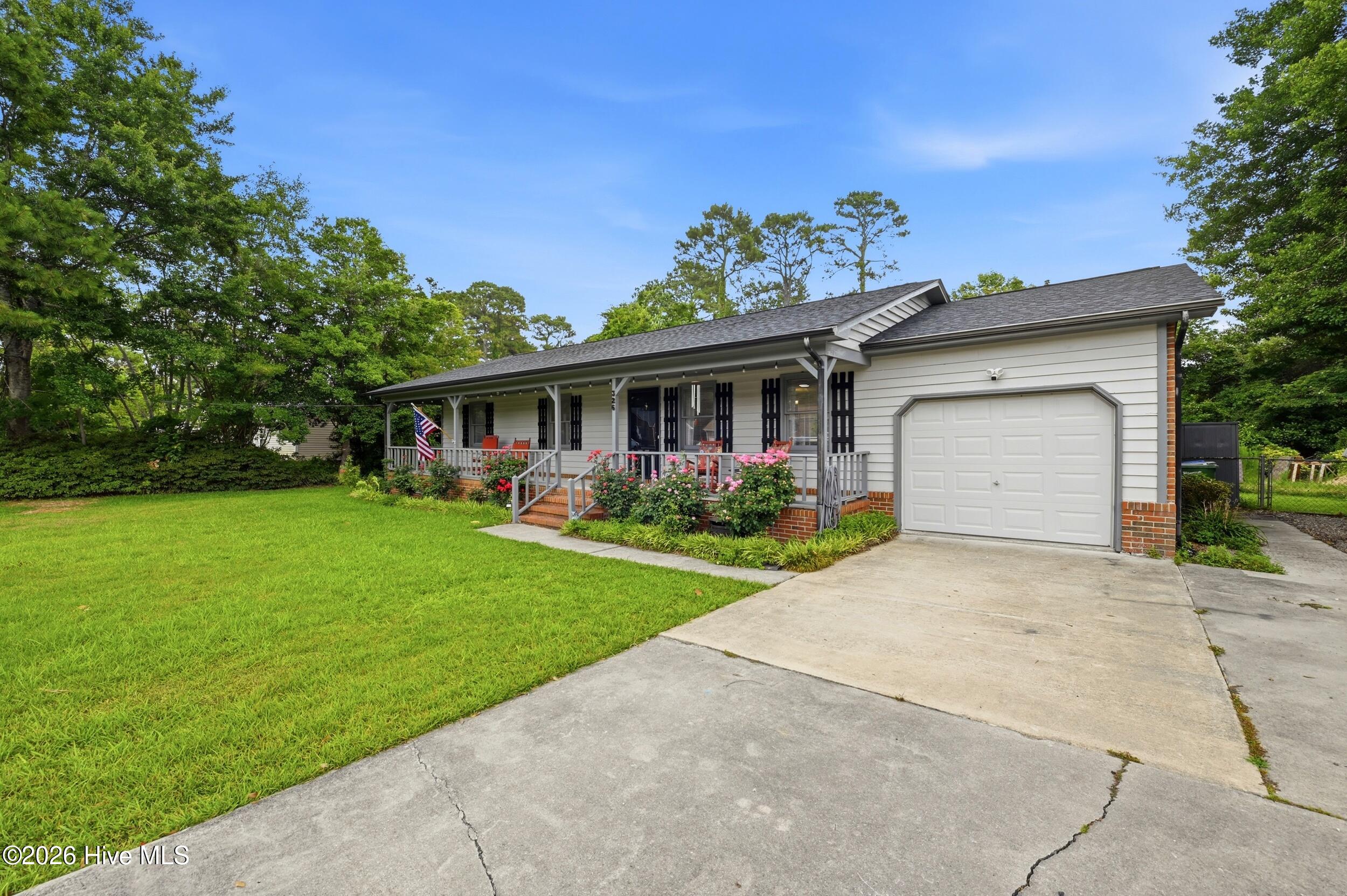 326 Shamrock Drive