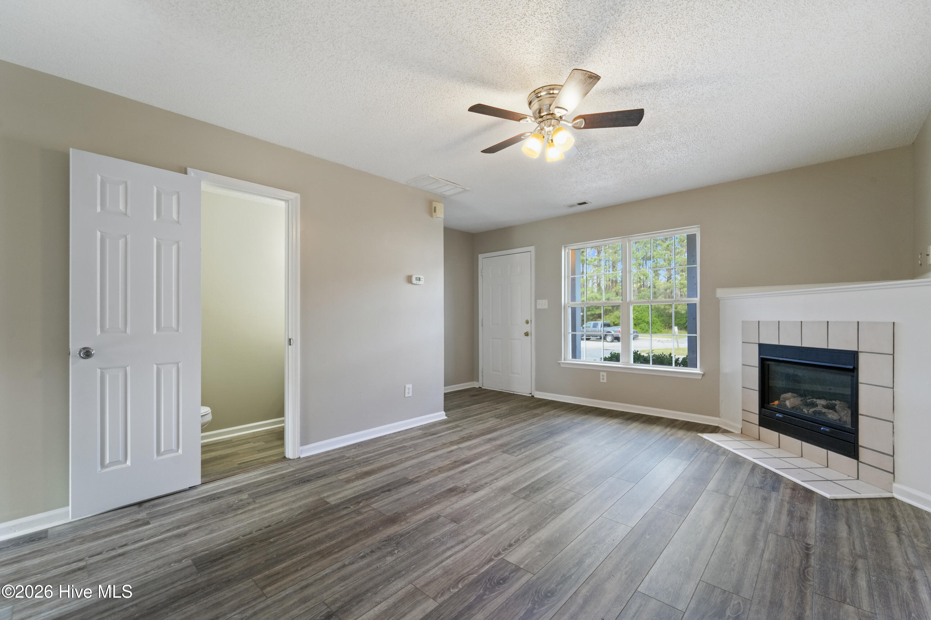 207 Pinegrove Court