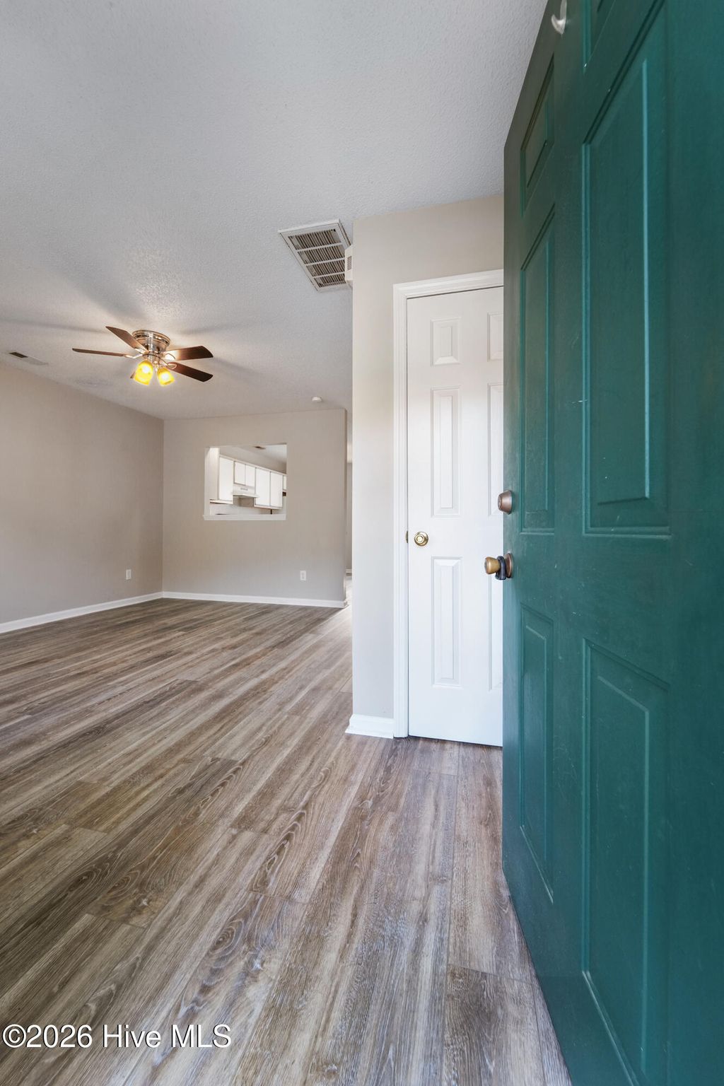 Photo of 207 Pinegrove Court, Jacksonville, NC 28546 (MLS # 100564066)