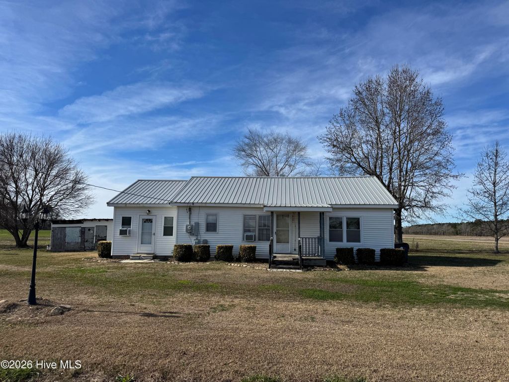 Photo of 6952 Old Stake Road, Clarendon, NC 28432 (MLS # 100548810)