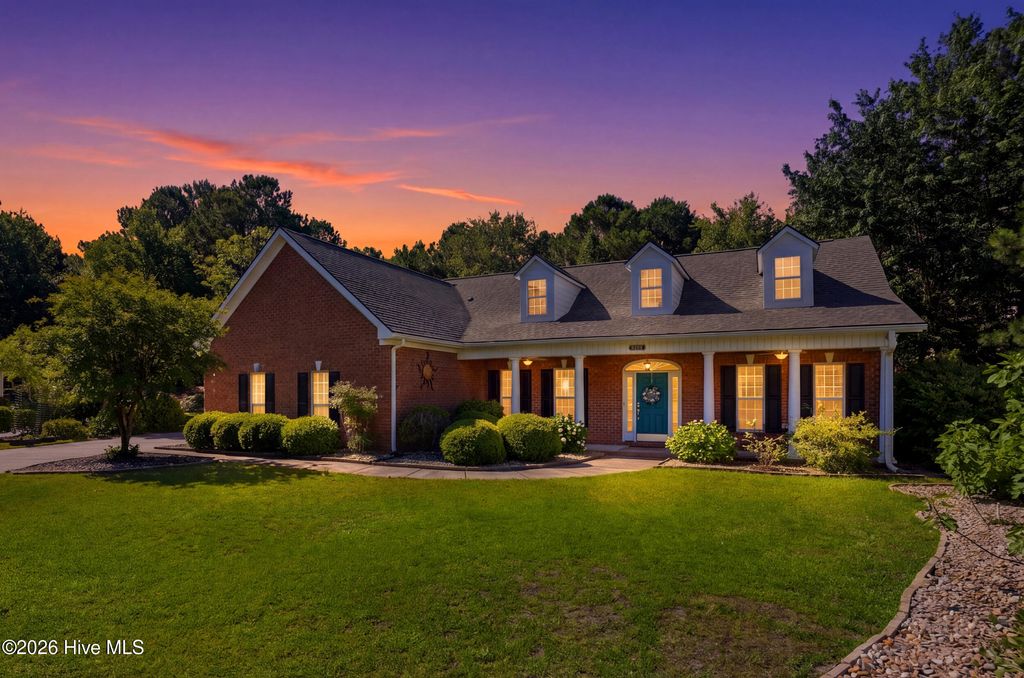 Photo of 3733 Winstead Circle, Southport, NC 28461 (MLS # 100575579)
