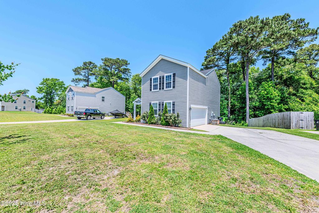 Photo of 109 Tralee Place, Holly Ridge, NC 28445 (MLS # 100575821)
