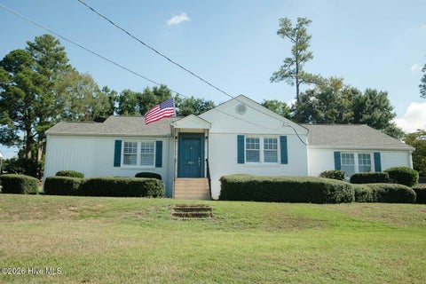 Photo of 201 E Arlington Heights, North Augusta, SC 29841 (MLS # 100603261)