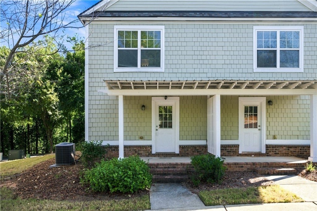Photo of 1035 Barnett Shoals Road #452, Athens, GA 30605 (MLS # CL363887)