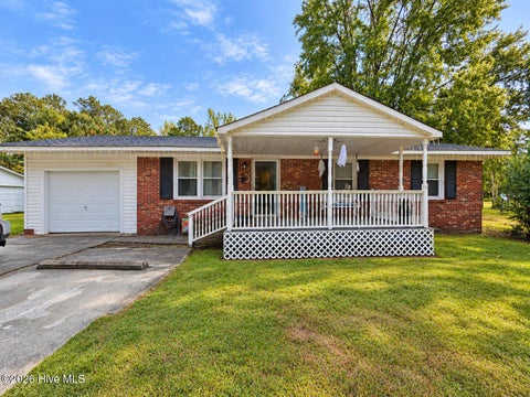Photo of 6845 Nc Highway 50, Maple Hill, NC 28454 (MLS # 100609622)