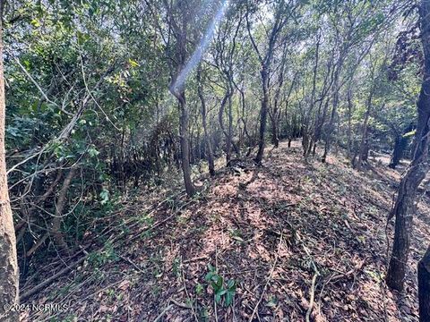 Tiny photo for 9 W Ridge, Surf City, NC 28445 (MLS # 100570104)