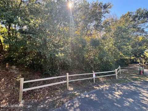 Tiny photo for 9 W Ridge, Surf City, NC 28445 (MLS # 100570104)