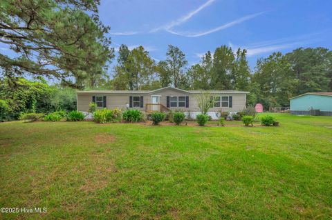 2274 New Road Burgaw NC 28425